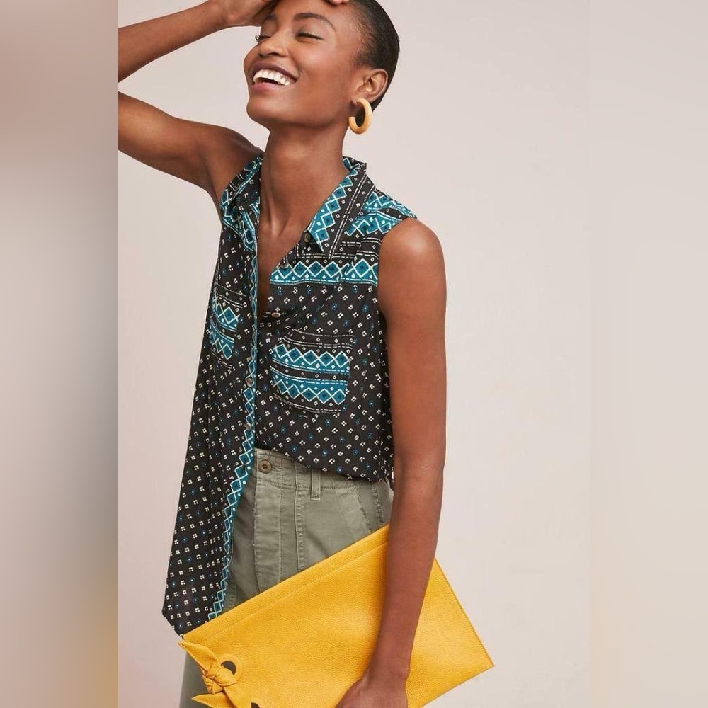 Anthropologie Akemi + Kin Ira Black Blue Geometric Sleeveless Blouse Medium